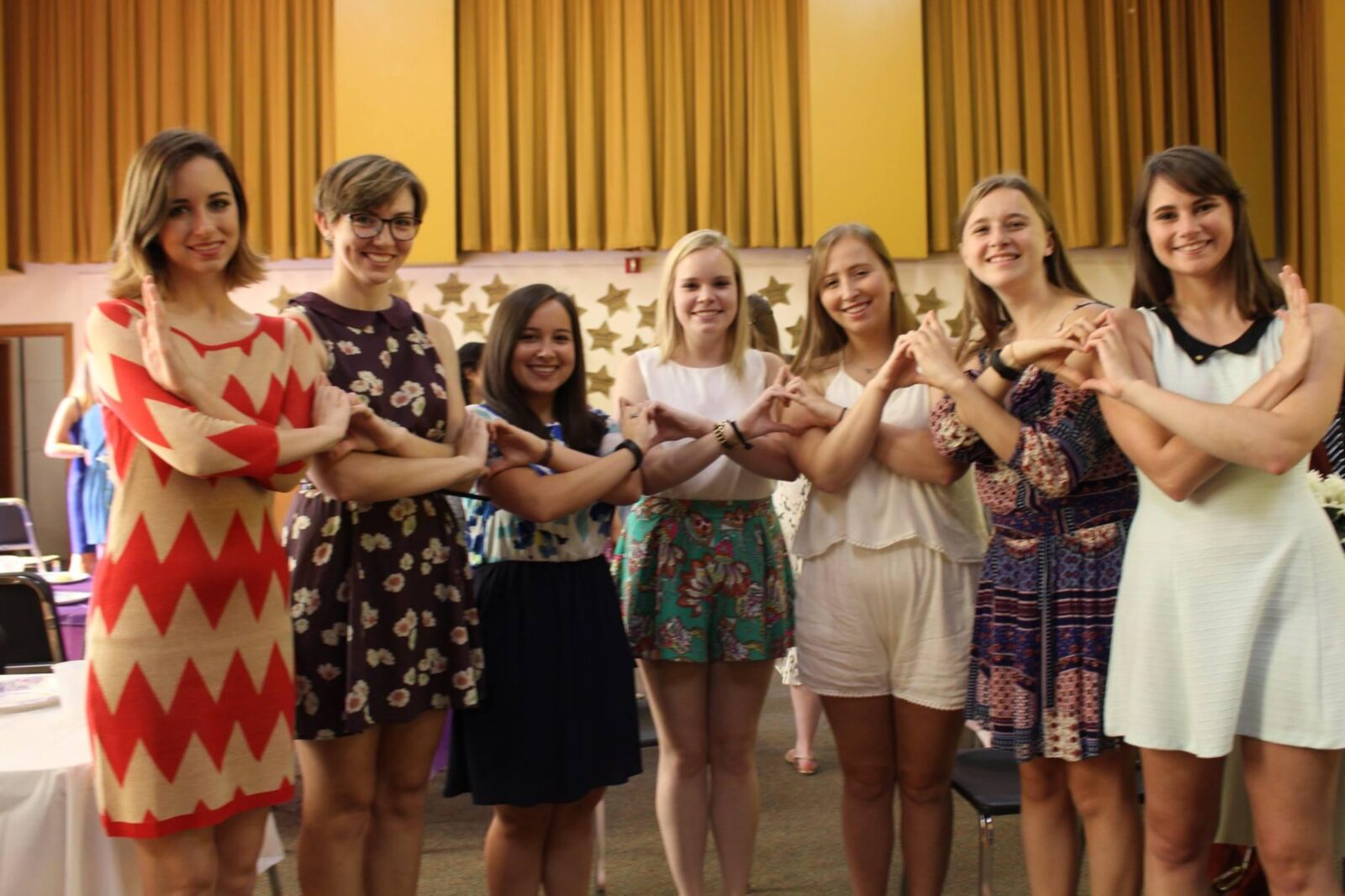 Nerdy College Sorority Girl para comentarios