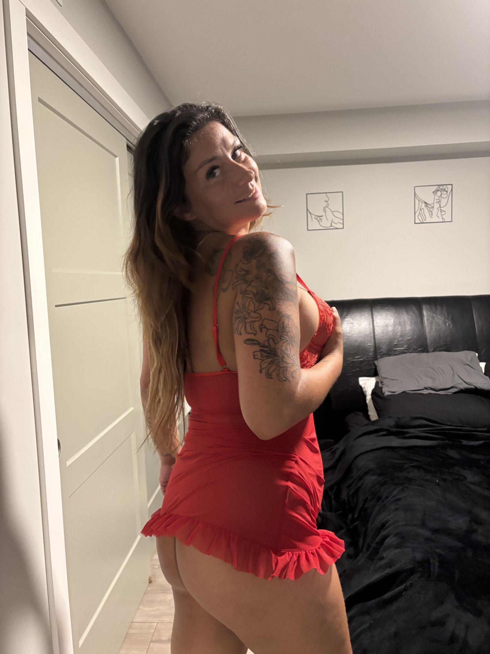 Grandes tetas caídas enormes areola aliado