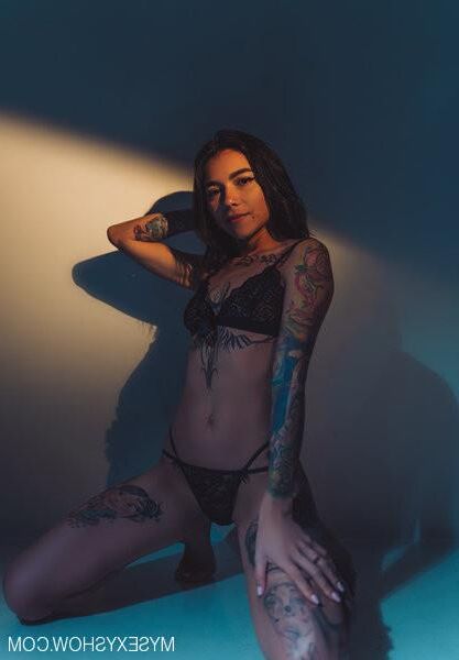 Abrilramirez на mysexyshow.com