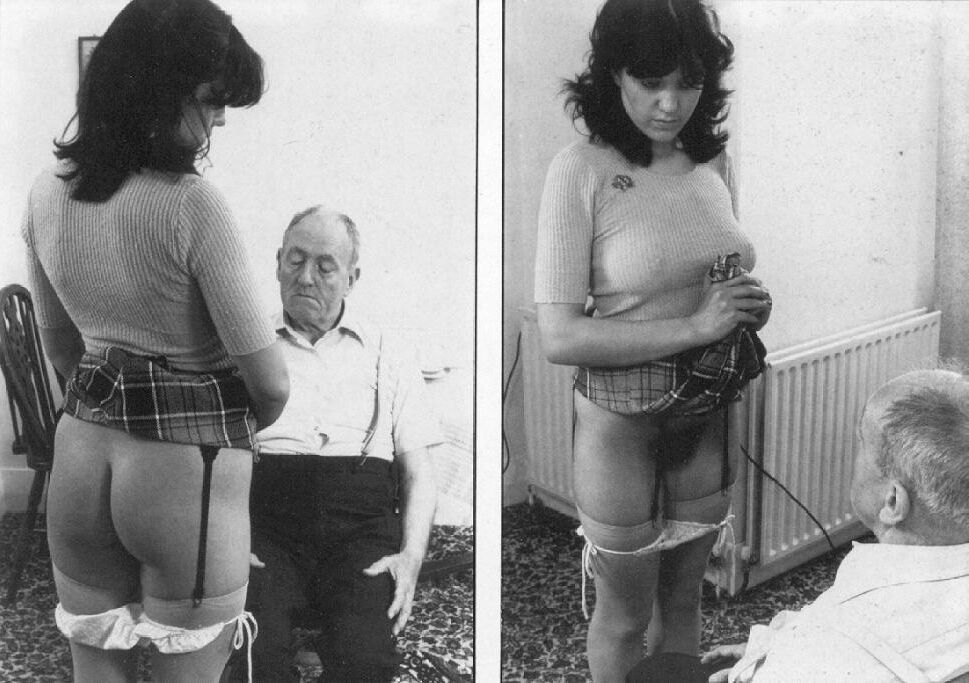 Retro Spanking Blushes Issue completo
