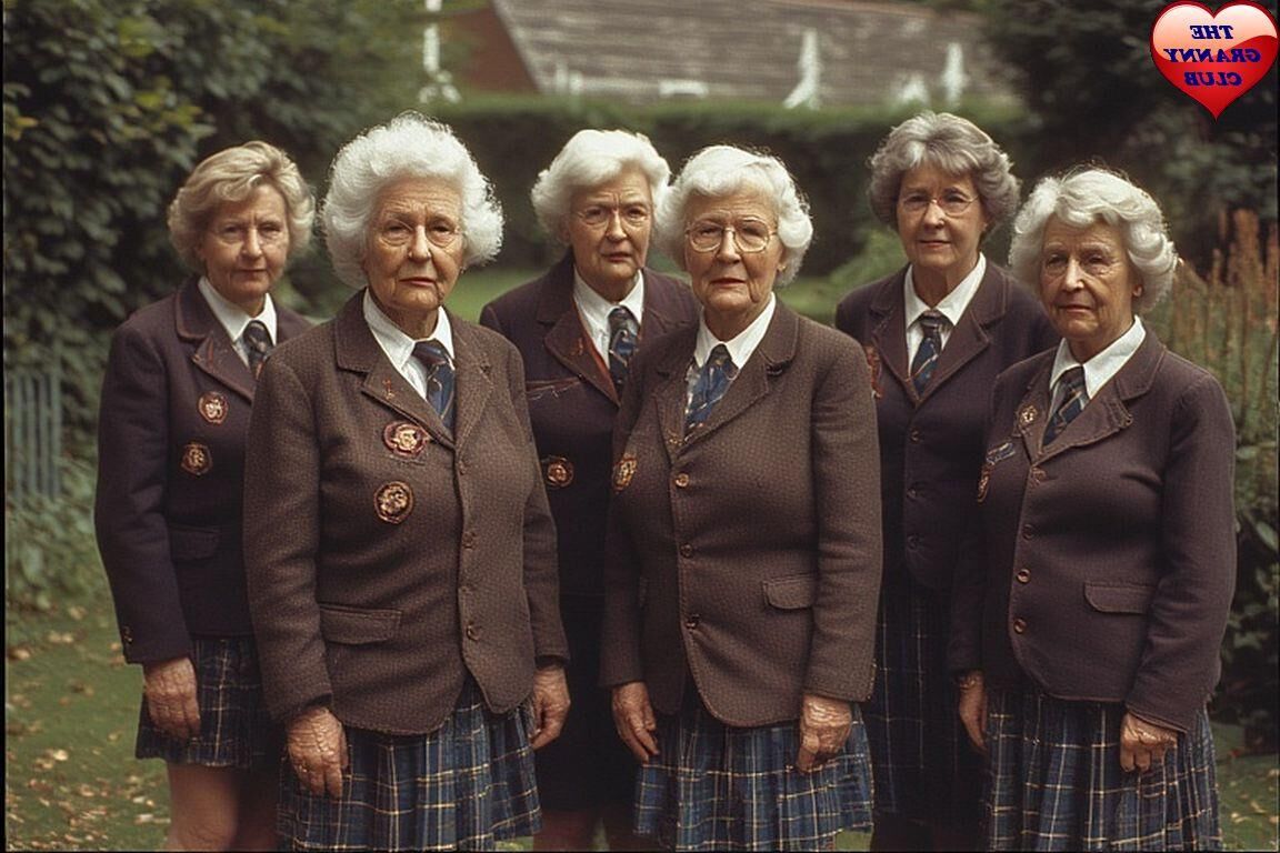 GRANNIES CLASS REUNION