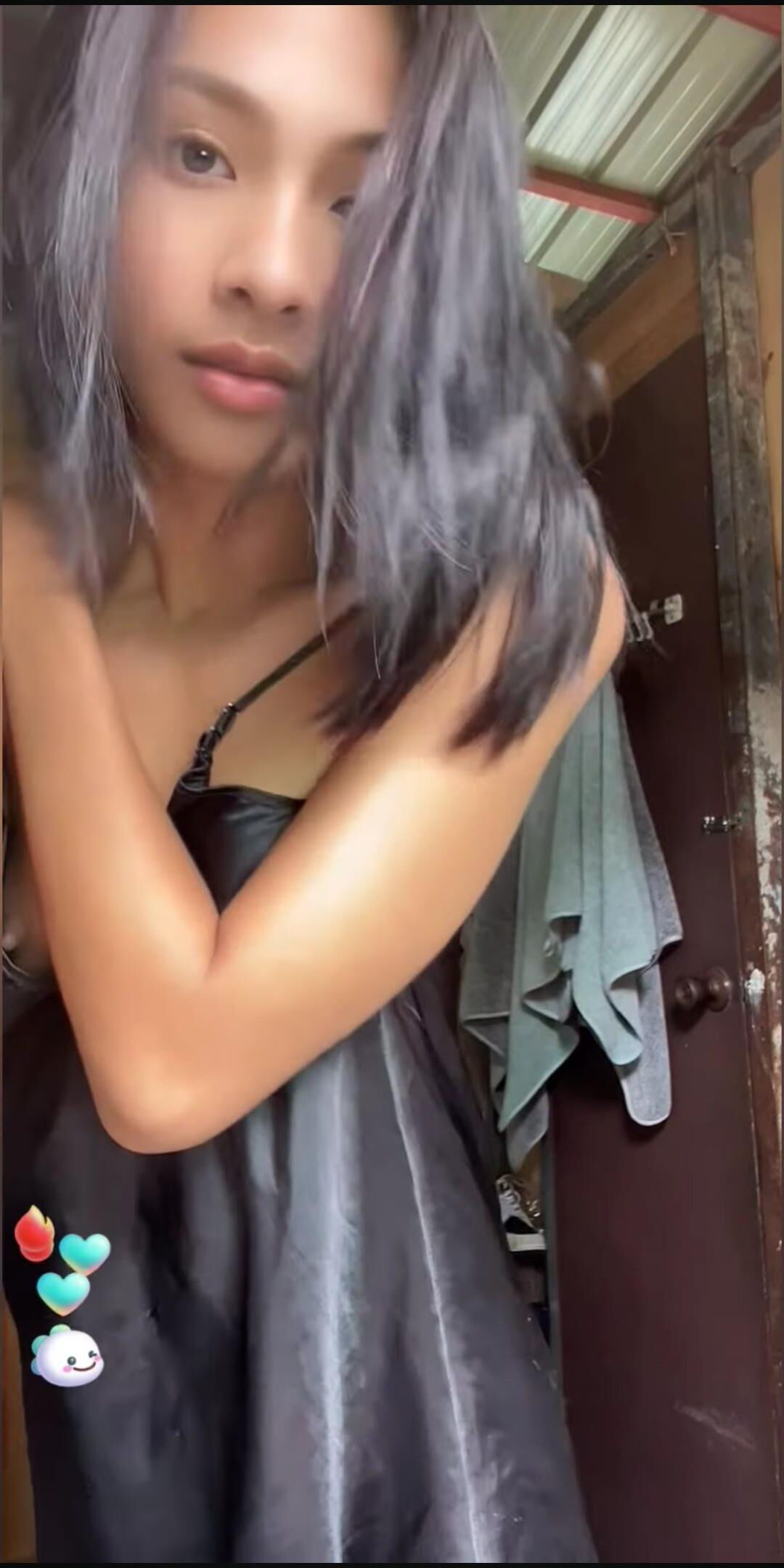 Pequeñas tetas bonitas pezón