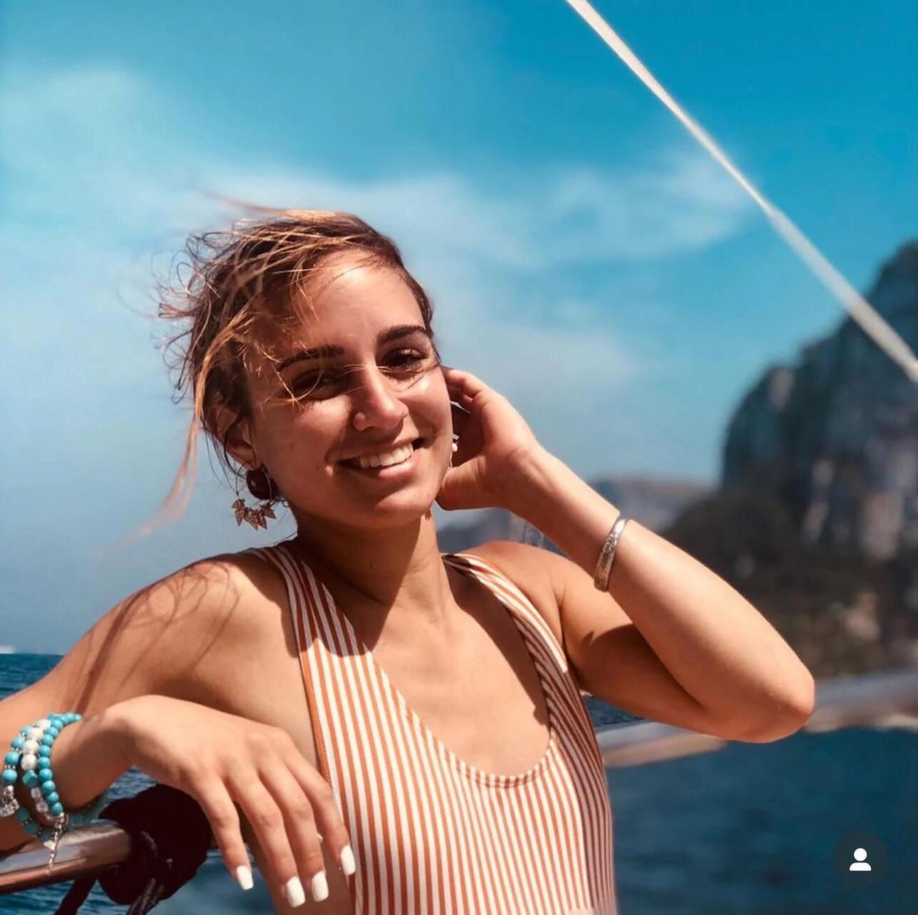 Novia amateur