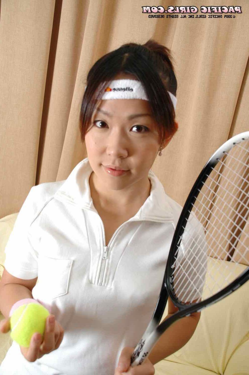 PacificGirls AKIKO Anyone for tennis