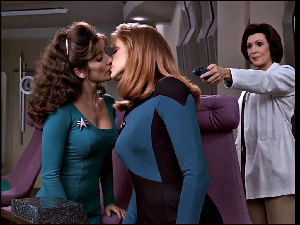 Celebridades, incluindo Star Trek