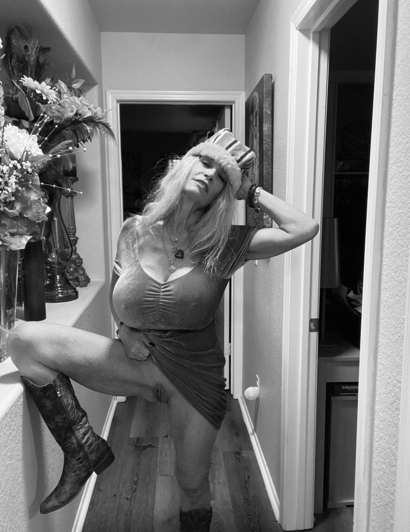 Tonia