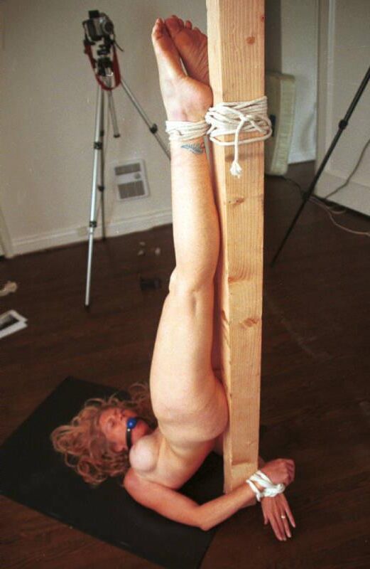 Modelo de Bondage Olivia Chase