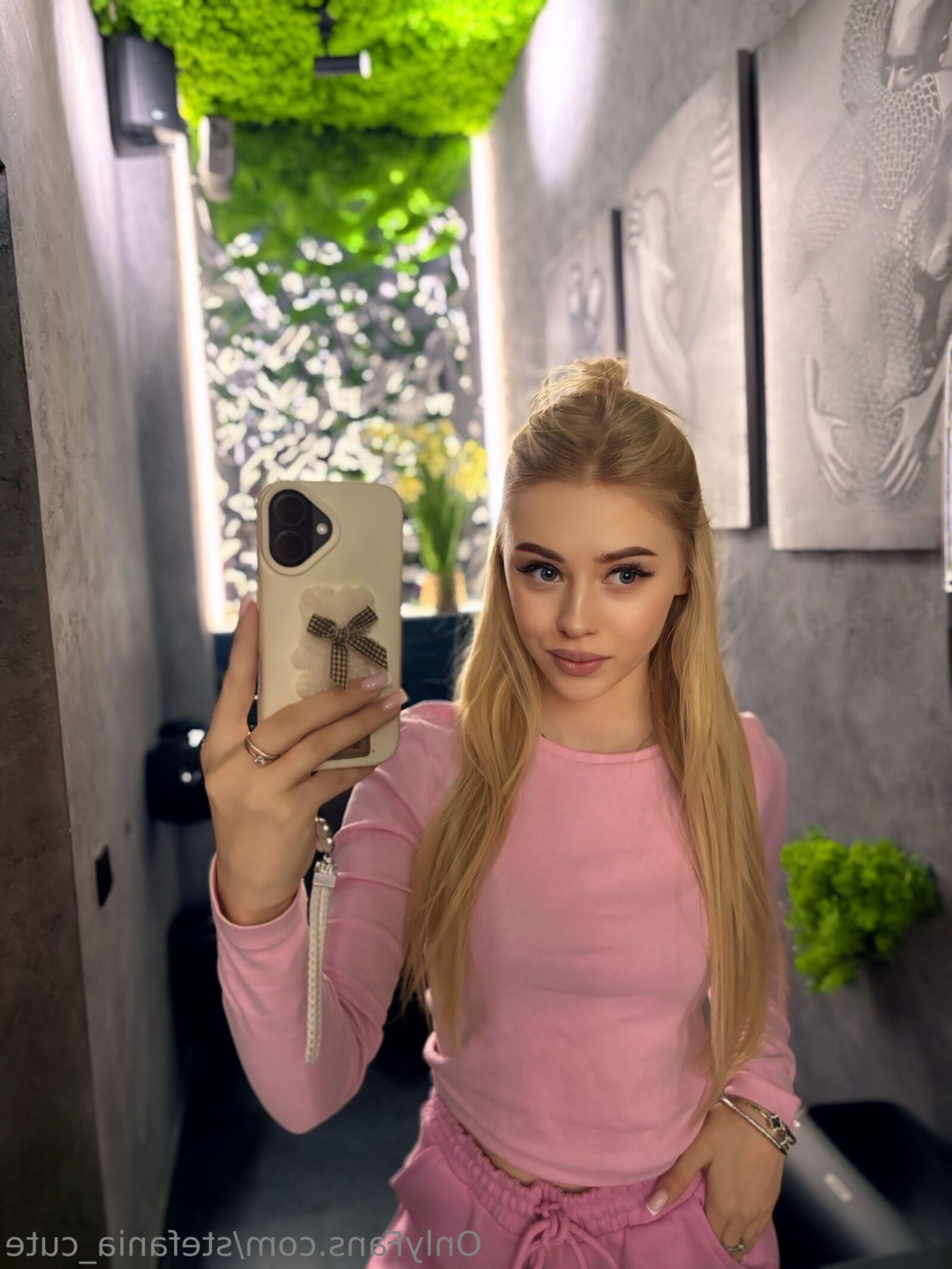 Stephania Vice