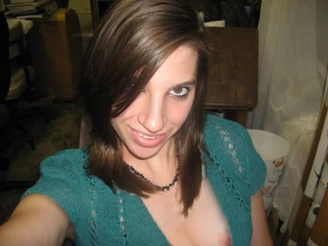Bitty titties