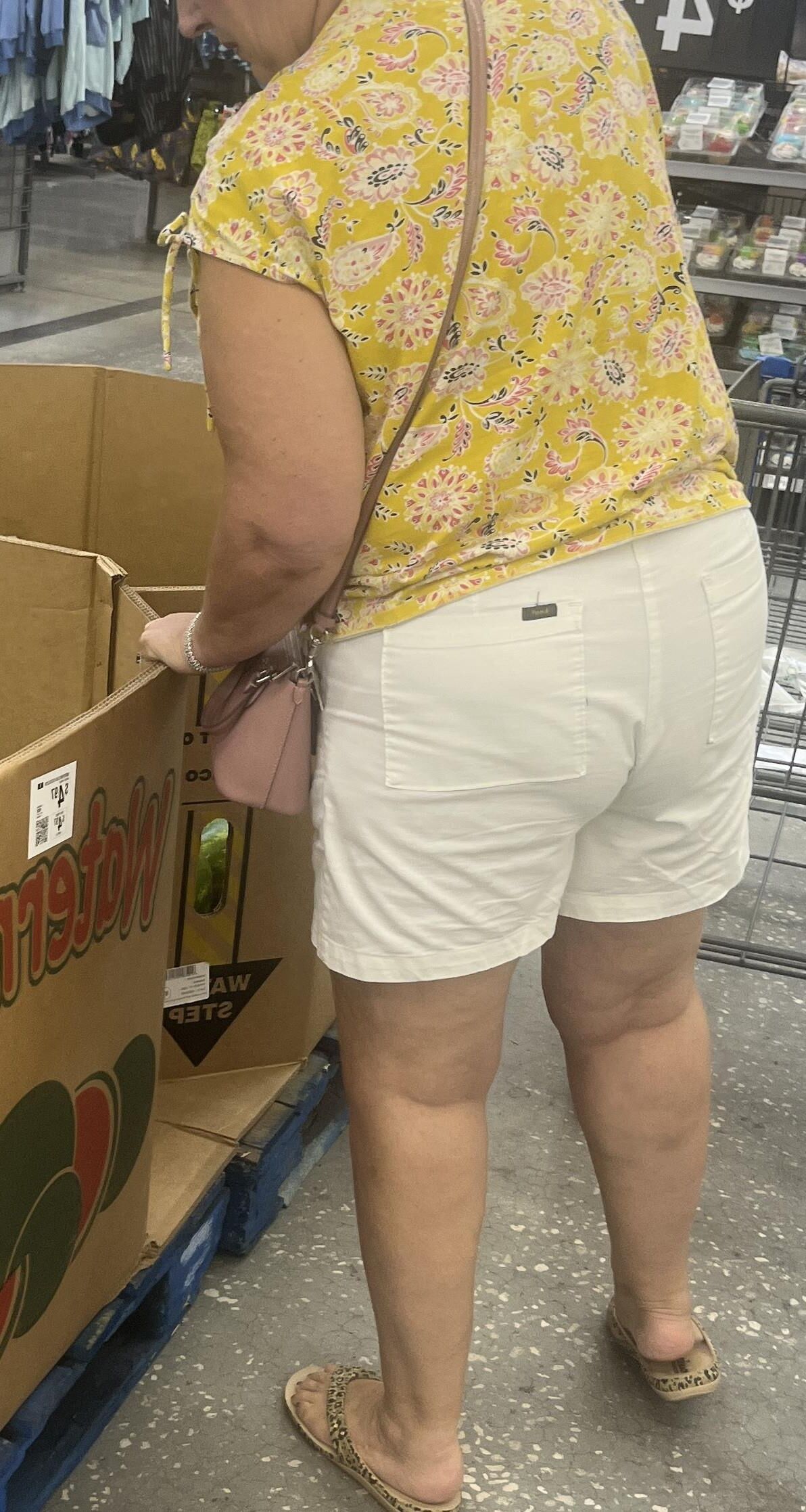 Comprando para baixo de fundo agradável