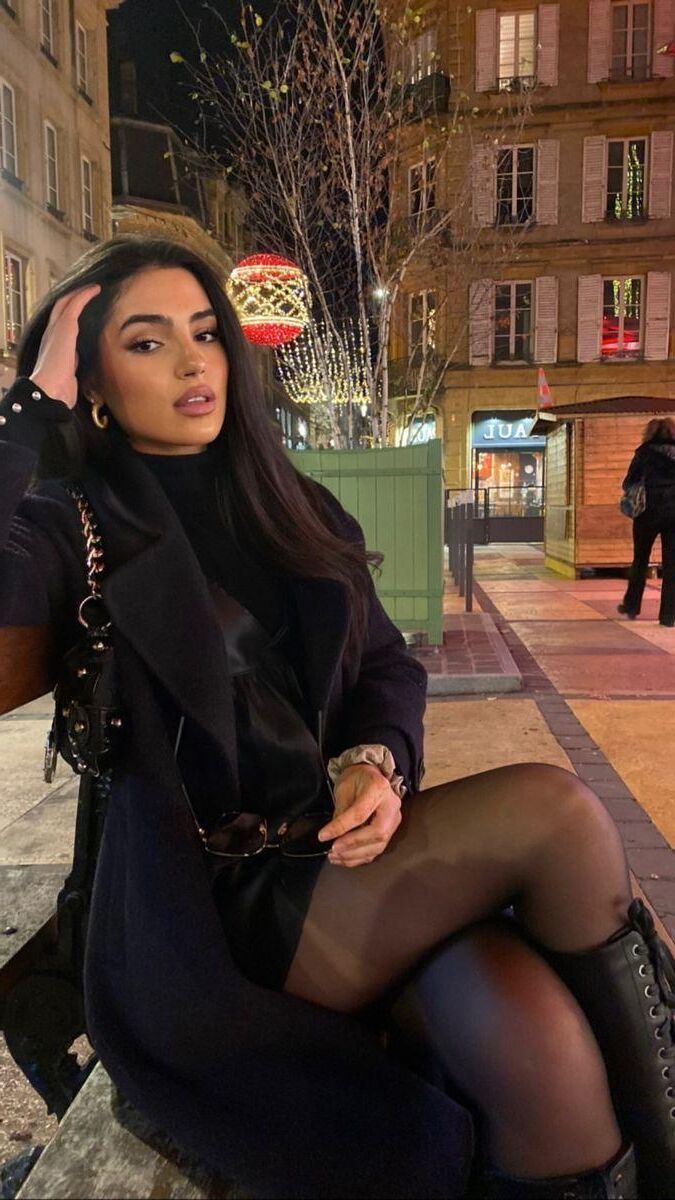 Crossed Legs 