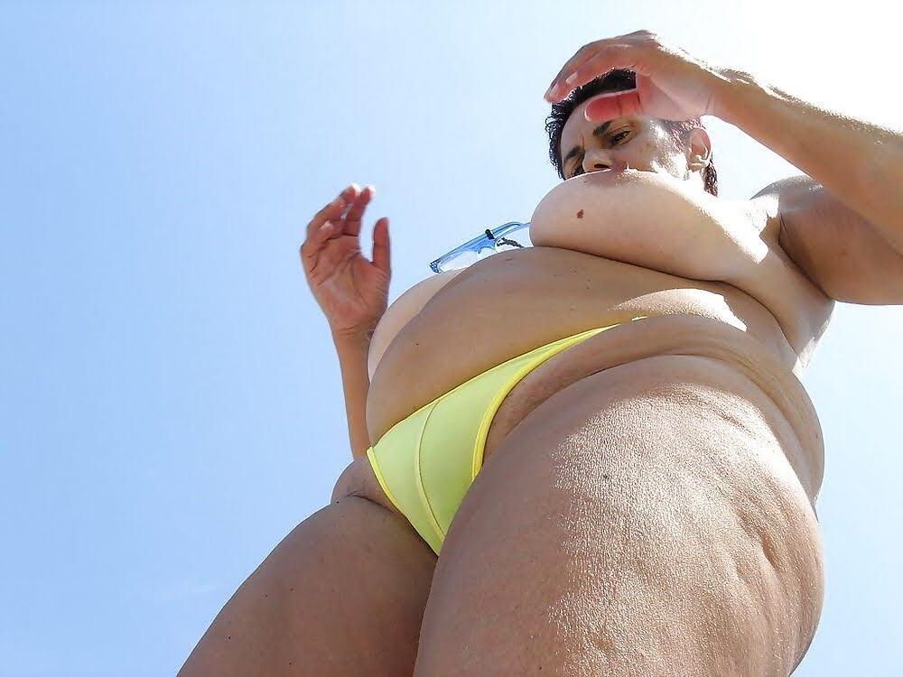 Haarige italienische Frau