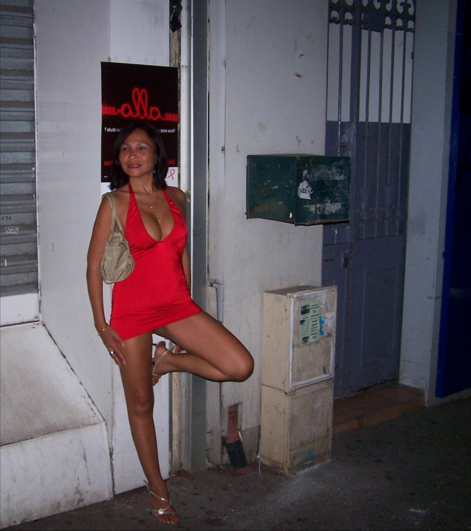 Prostituta milf laly está ficando branqueada