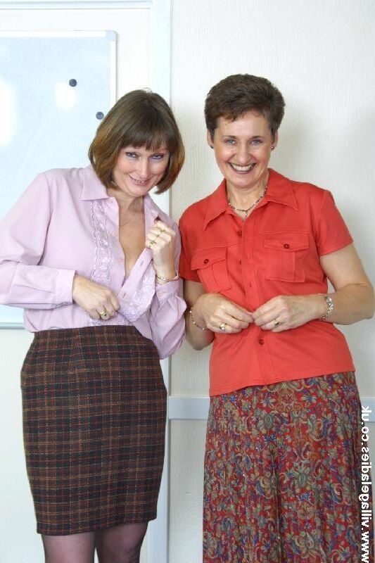 Victoria and Sybill 