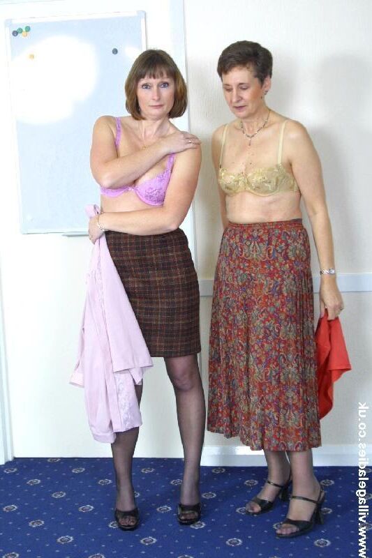 Victoria and Sybill 