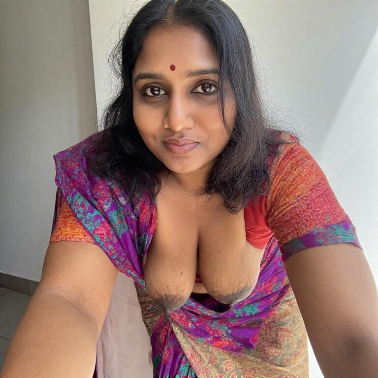 Esposas safadas de desi indiano sexy na câmera