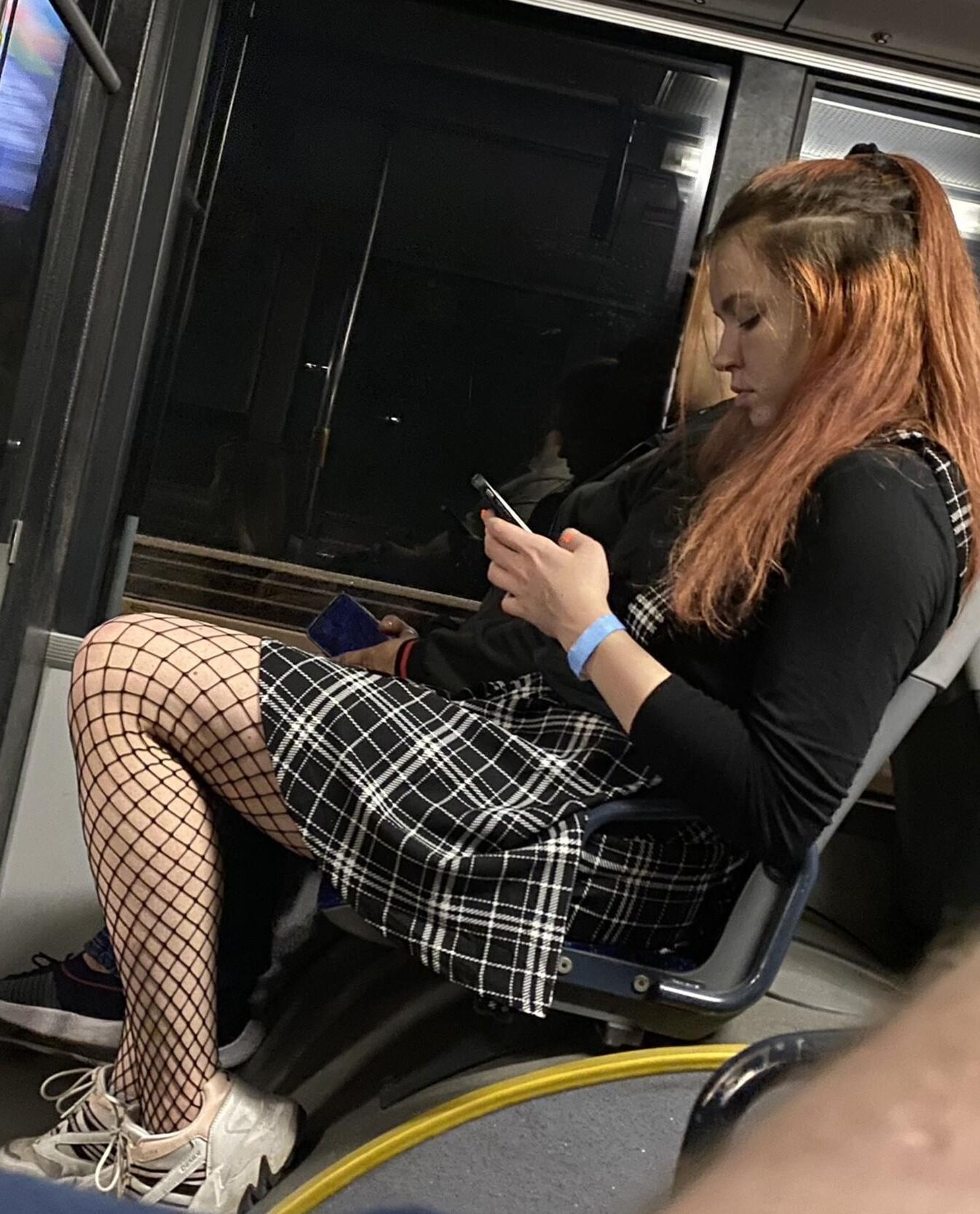 Sexy dresses and outfits 