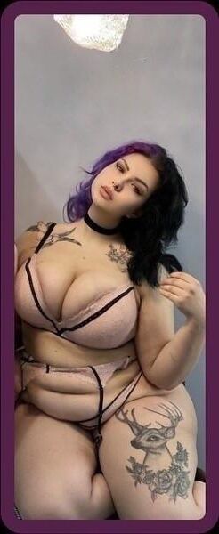 Heiße und sexy große wunderschöne Göttinnen