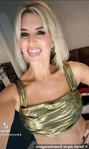 Sarah Jayne Dunn, une femme magnifique