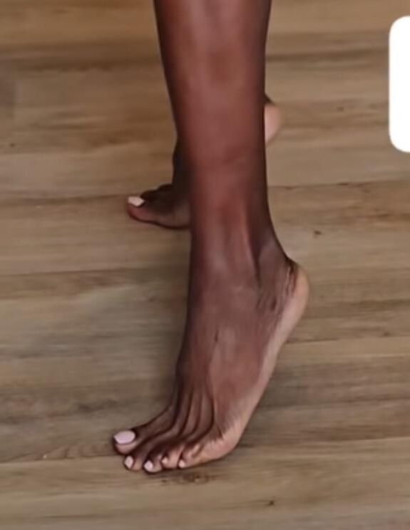 Fit Ebony Gilf