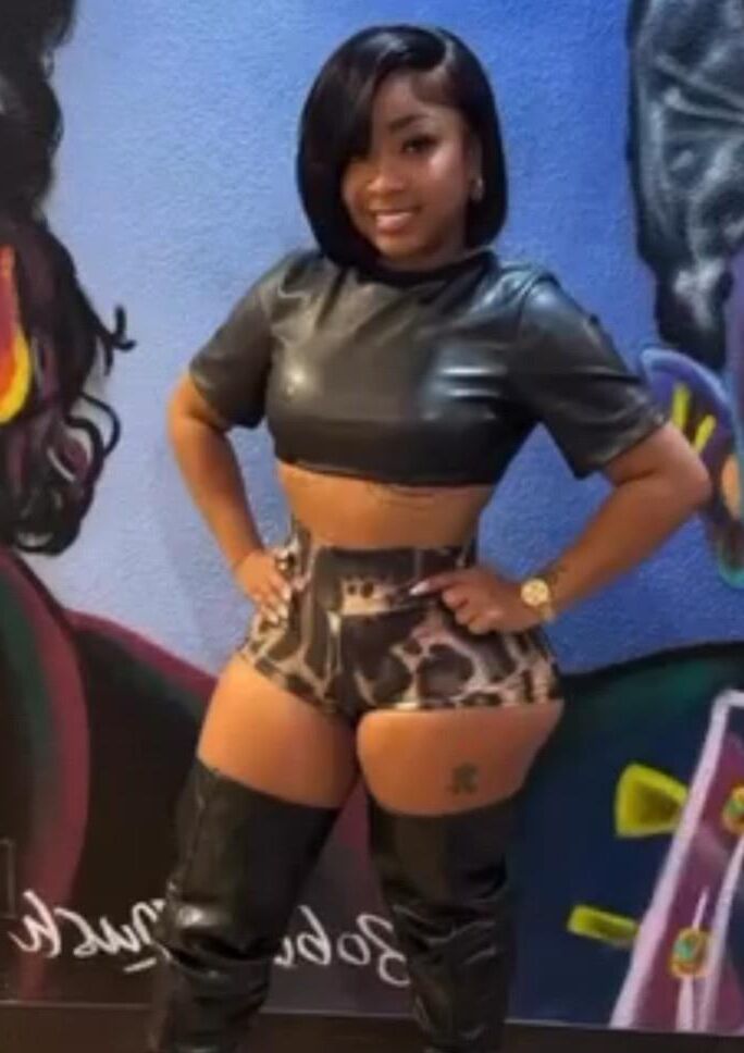 Ebony Women Lovers