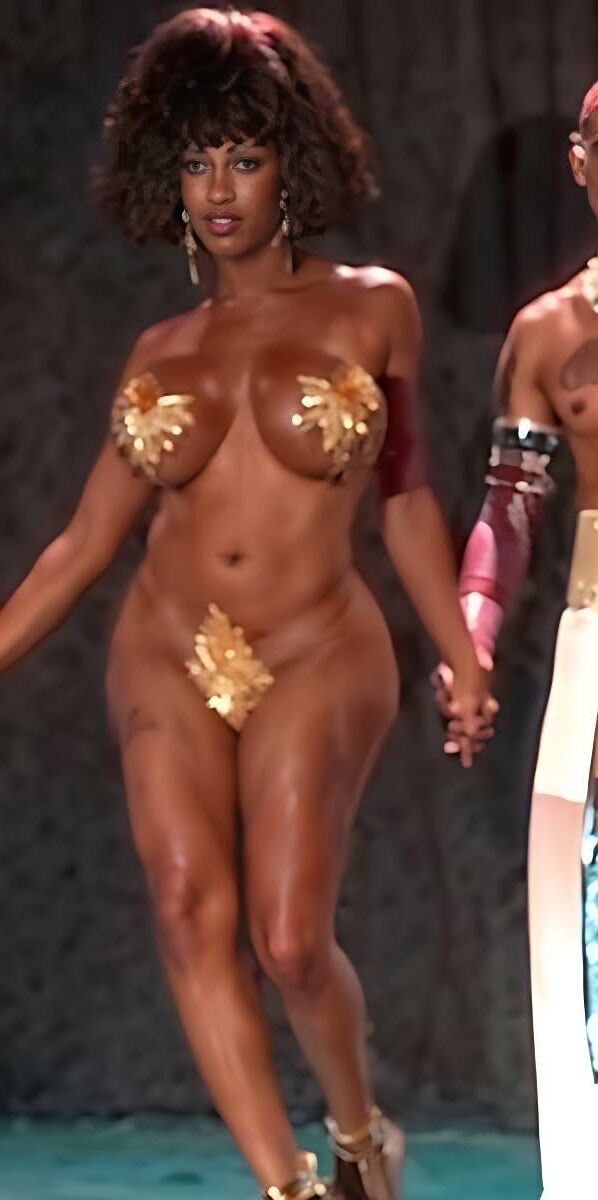 AI grandes tetas escala