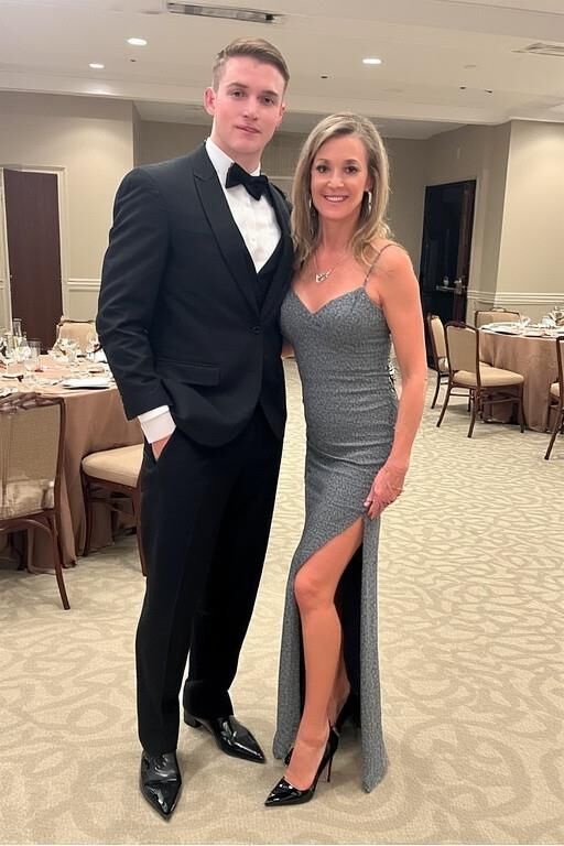 Kind nebenan brachte meine Frau zum Abschlussball