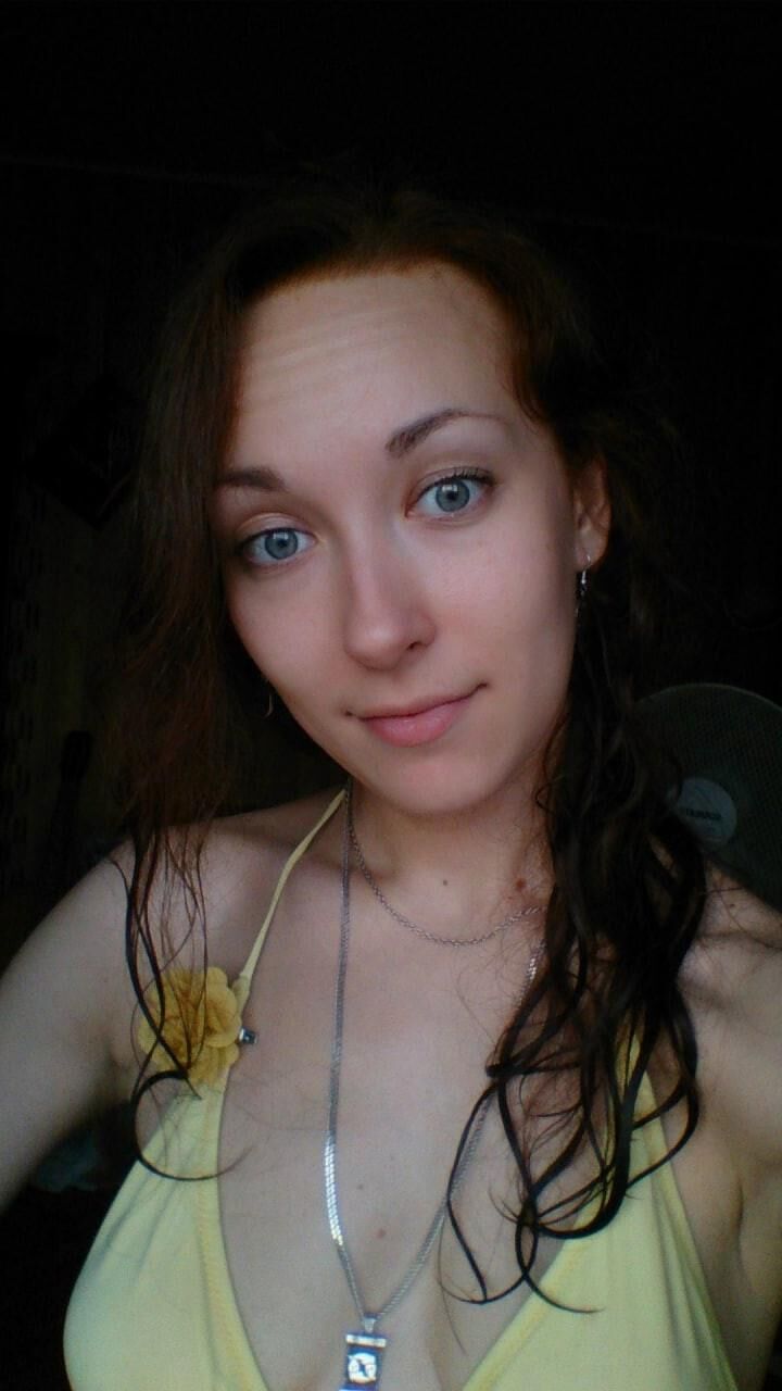 Hotwife Evgeniya von Cuck ausgesetzt
