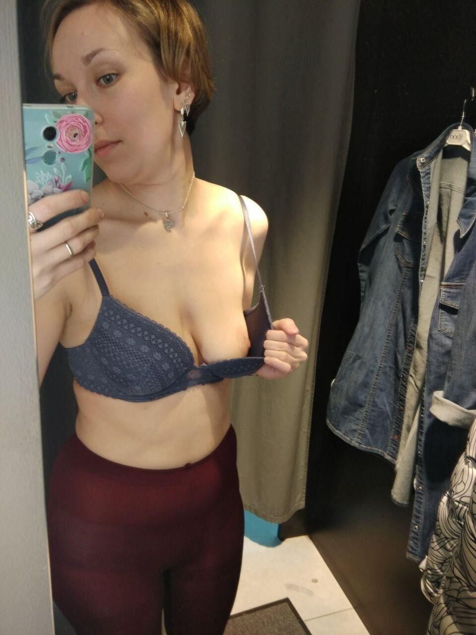 Hotwife Evgeniya von Cuck ausgesetzt