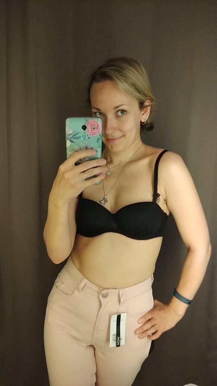 Hotwife Evgeniya von Cuck ausgesetzt