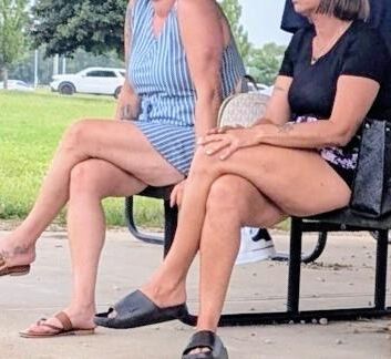 Crossed legs candid and webfinds (NN)