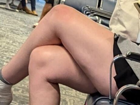 Crossed legs candid and webfinds (NN)