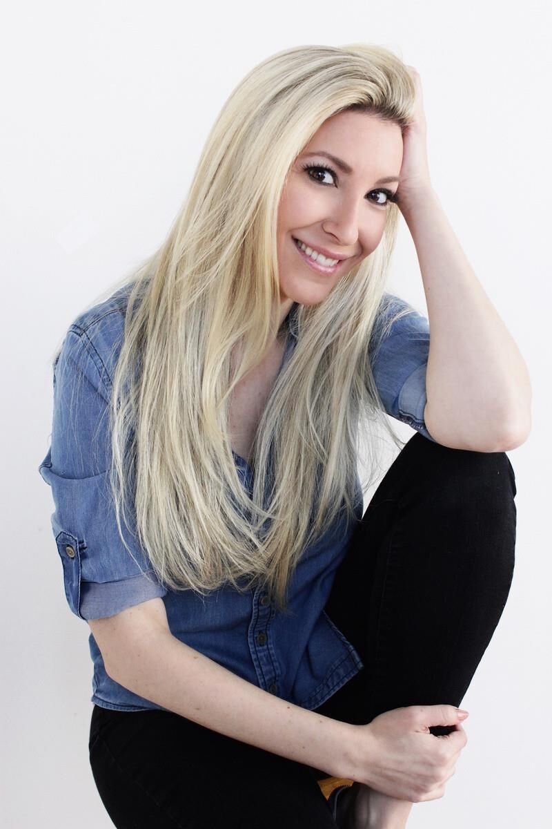 Kriss o Sexy milf modelo actriz cantante