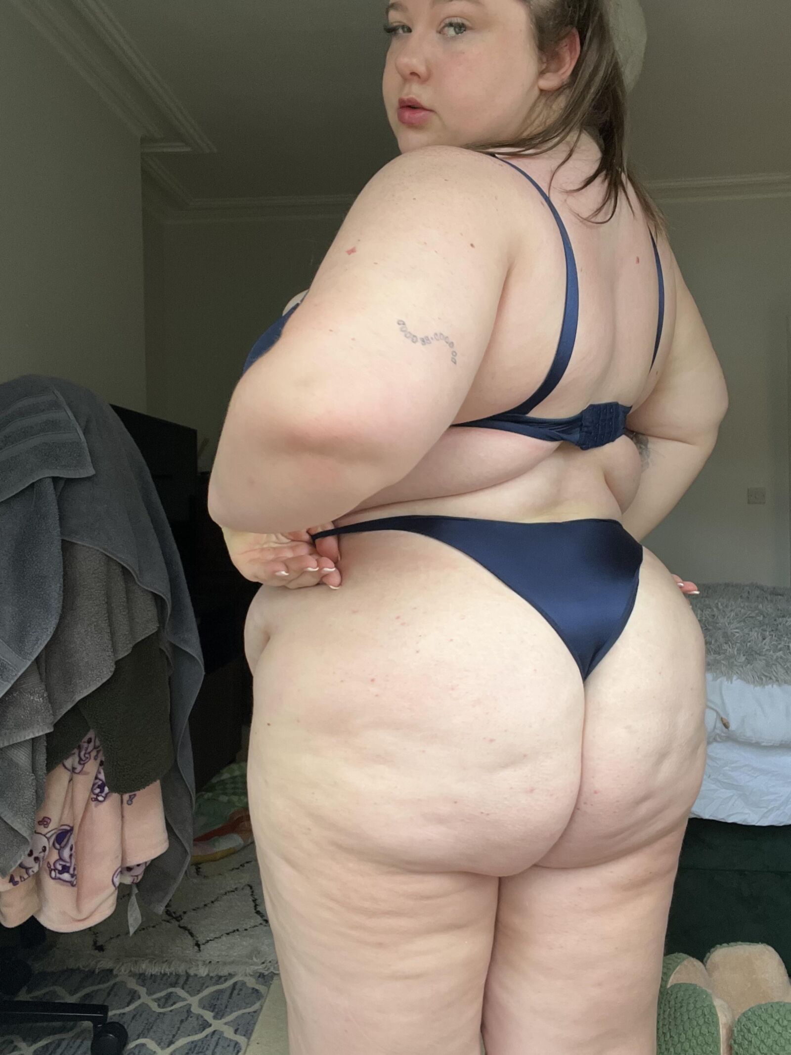 BBW Дженни Лав