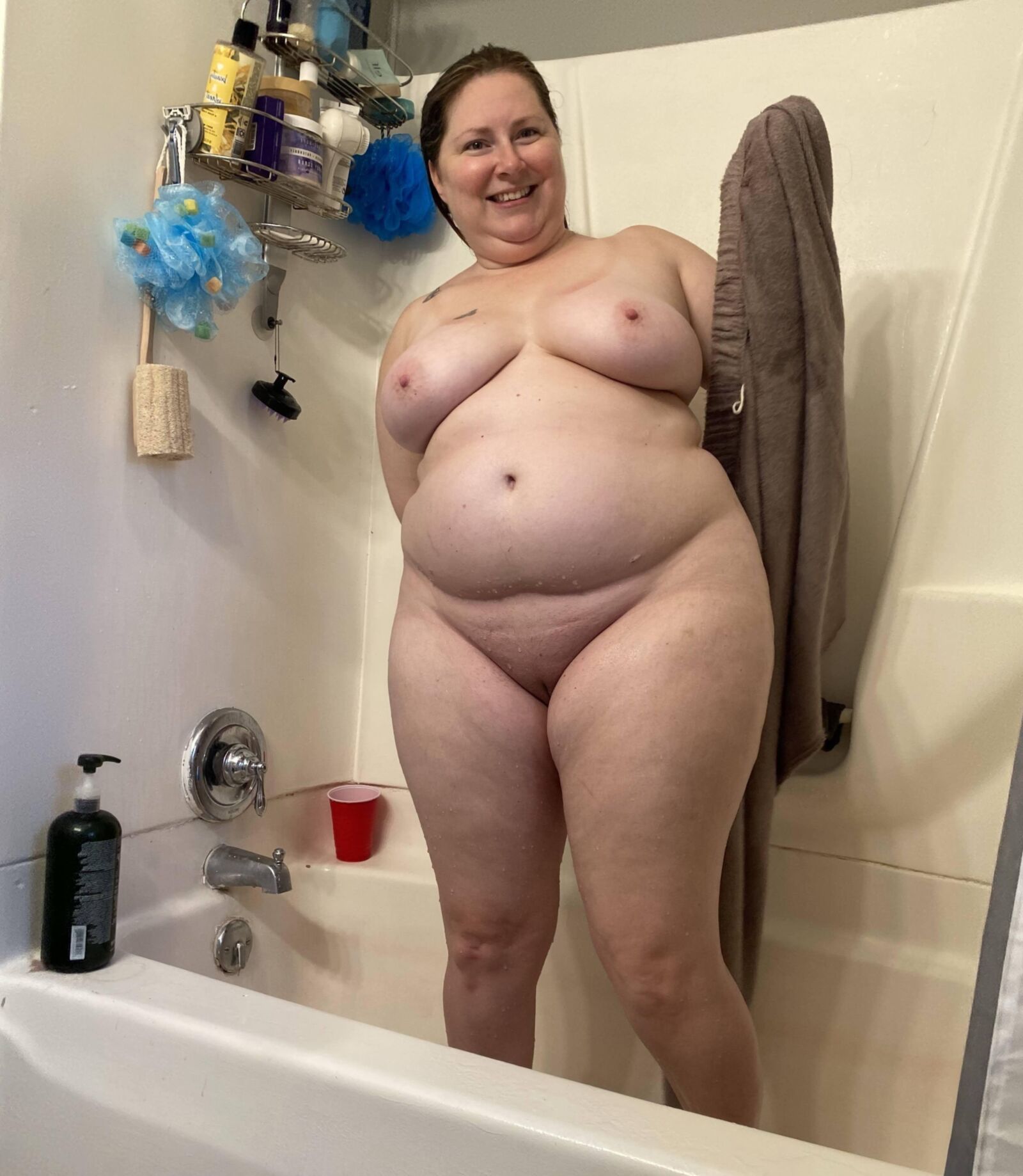 Verschiedene BBW Schlampen jung und alt