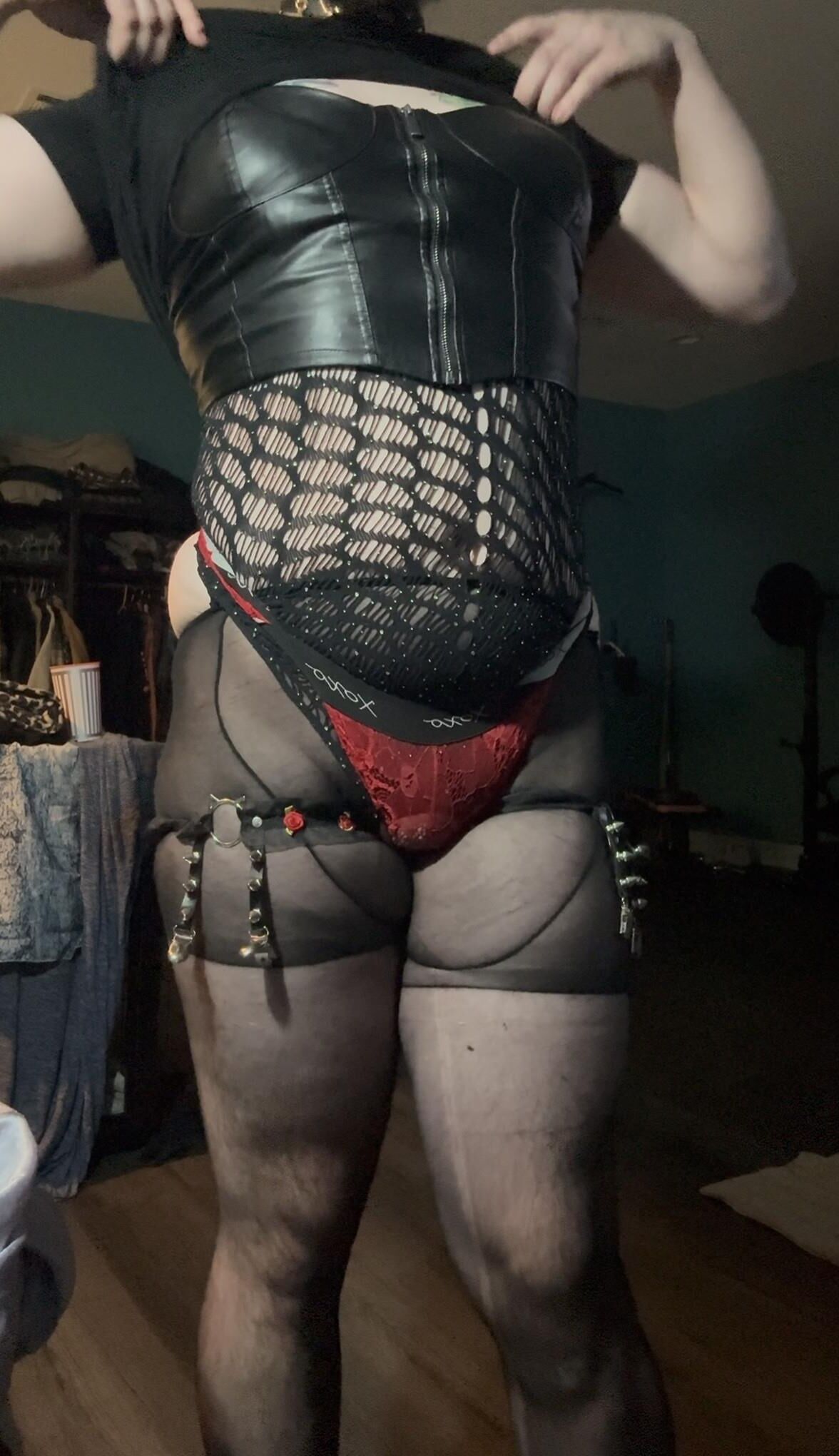 Sissy Pale Fatass precisa de BBC