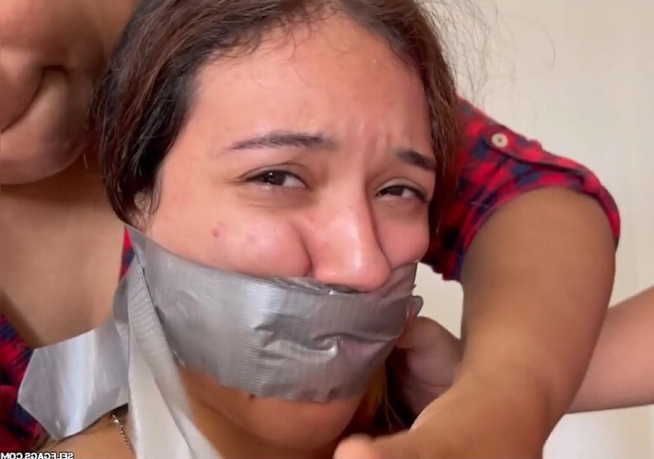 Gagged faces 