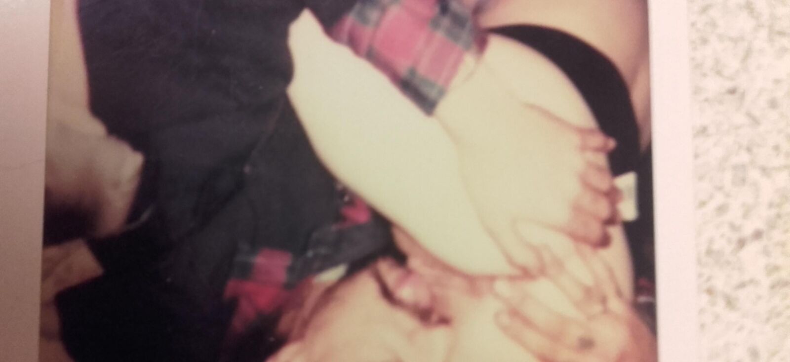 minhas fotos ex e sendo compartilhadas com os companheiros