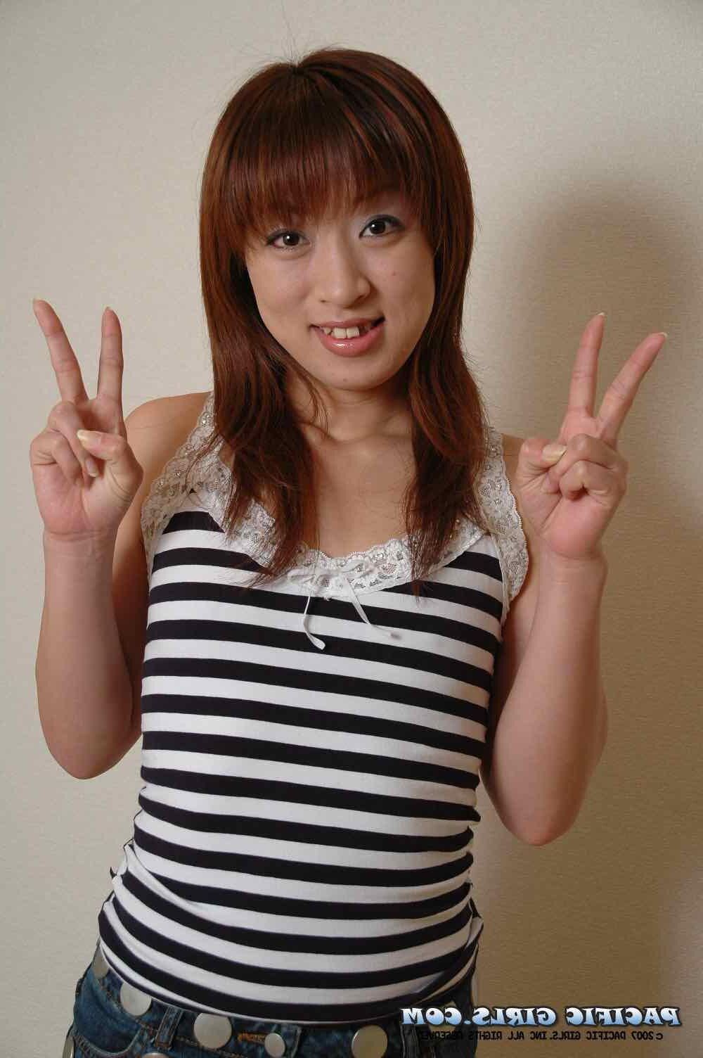 Pacificgirls aika schwarz und weiß