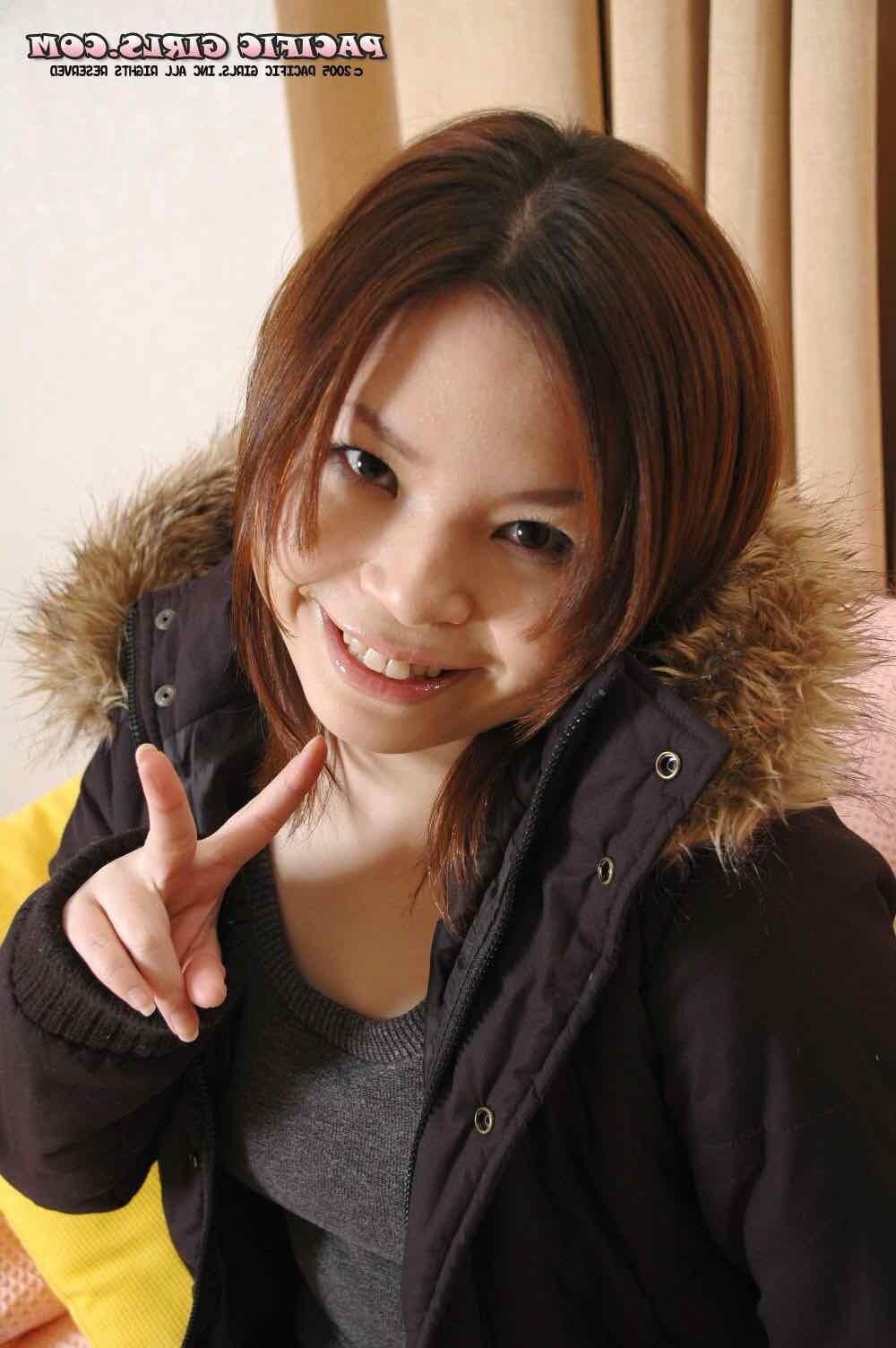Pacificgirls Satomi entspannte sich am besten