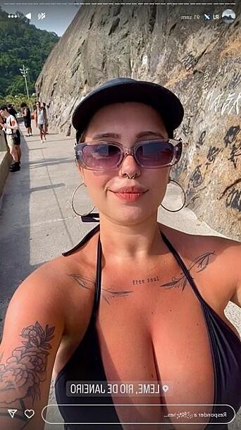 STUPID BIG BOOBS