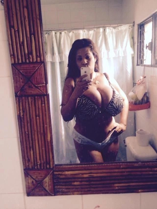 Vanessa del Jjj, auch bekannt als Yesenia Ramy