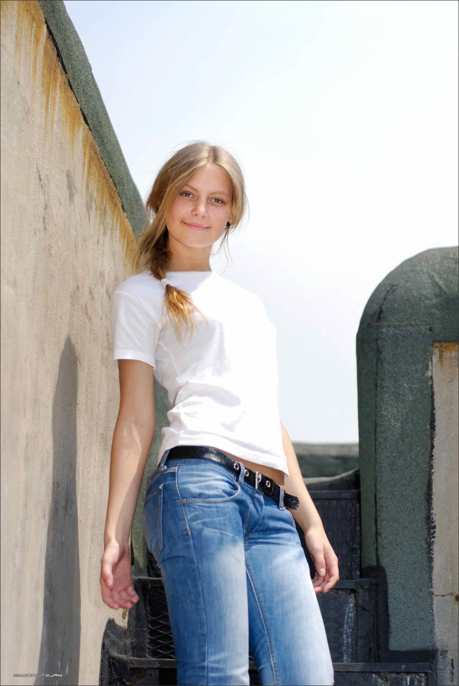 MplStudios Camille Vogue Studio (NN)