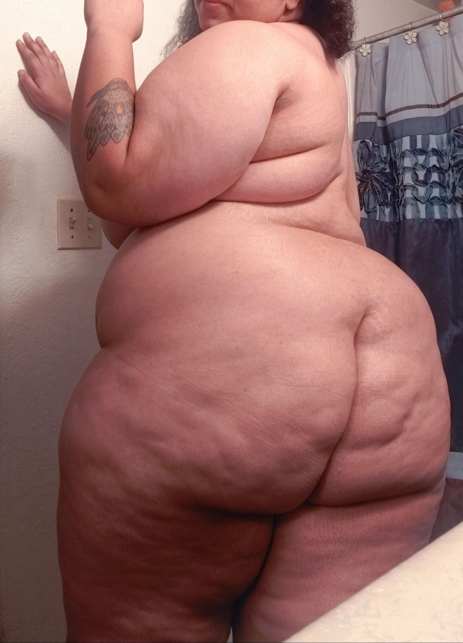 Big, Hott and Sexy Incredible Amazing Asses