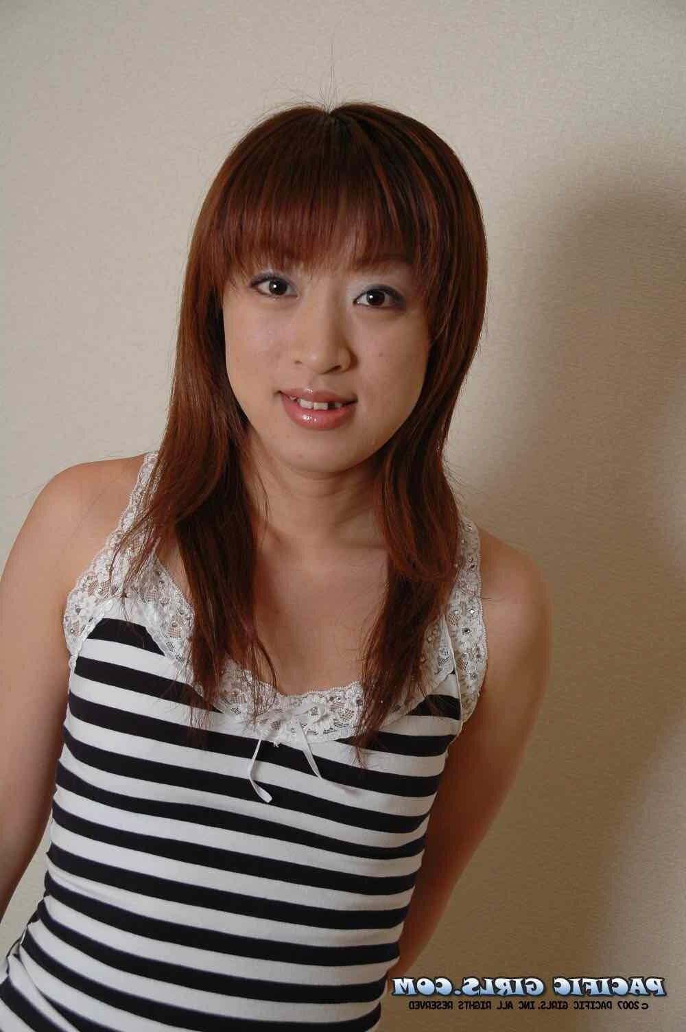 Pacificgirls aika schwarz und weiß