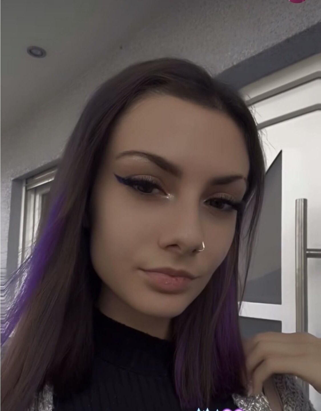 Ей нужно хардкорное порно