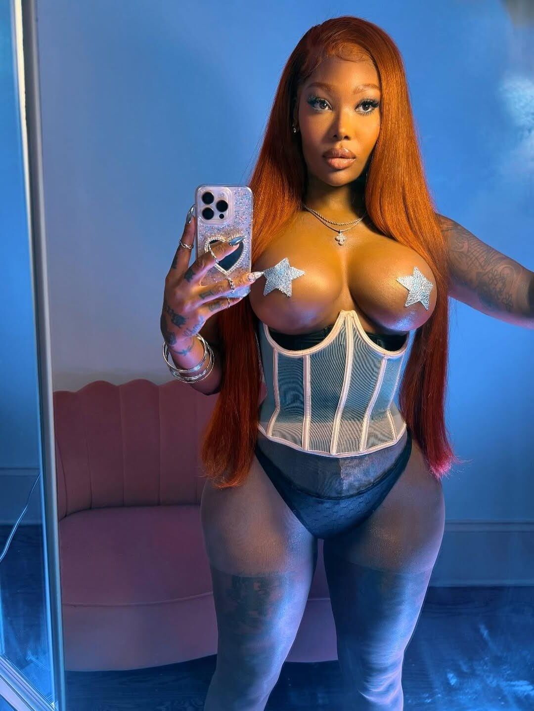 Fucking Horny Girls DCXIII
