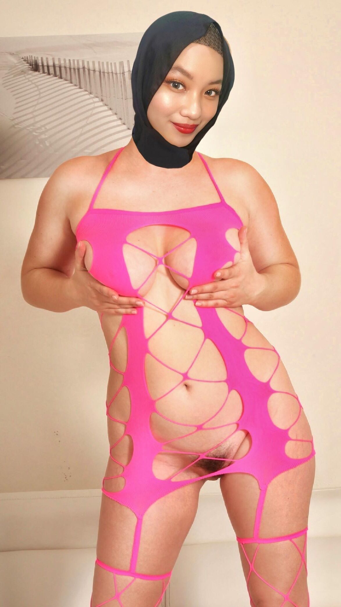 Faza Tazkia Ula Pink Outfit