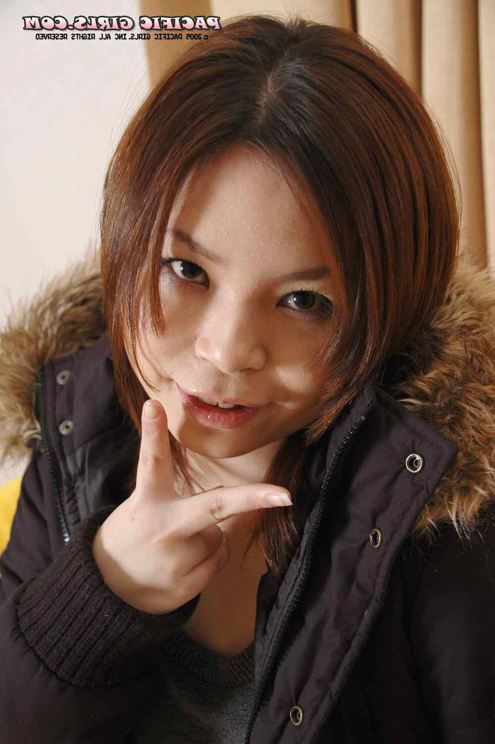 Pacificgirls Satomi entspannte sich am besten