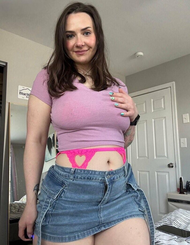 Hot milf Jessica